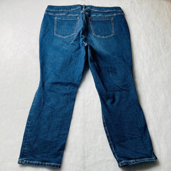 Torrid Womens Denim Blue Distressed Perfect Boyfriend Ankle Jeans Sz 20R - Picture 2 of 8